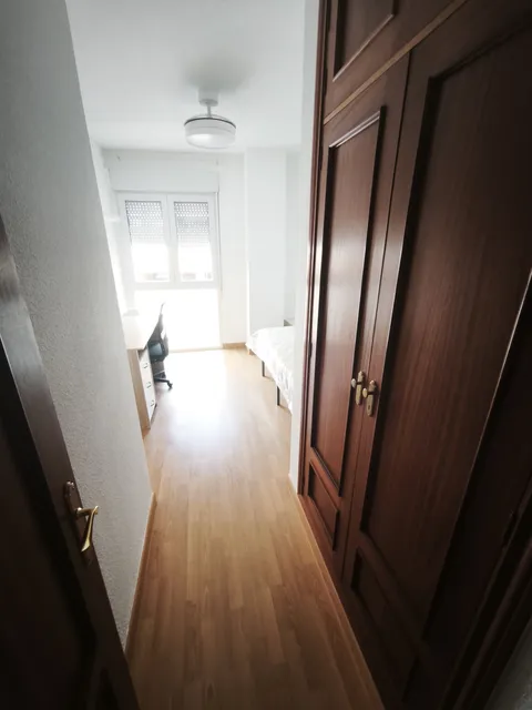 Кімната в оренду, Толедо