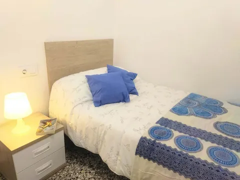 Habitació de lloguer, Montcada
