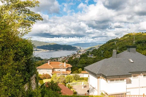 Appartamento 425 m² a Vigo