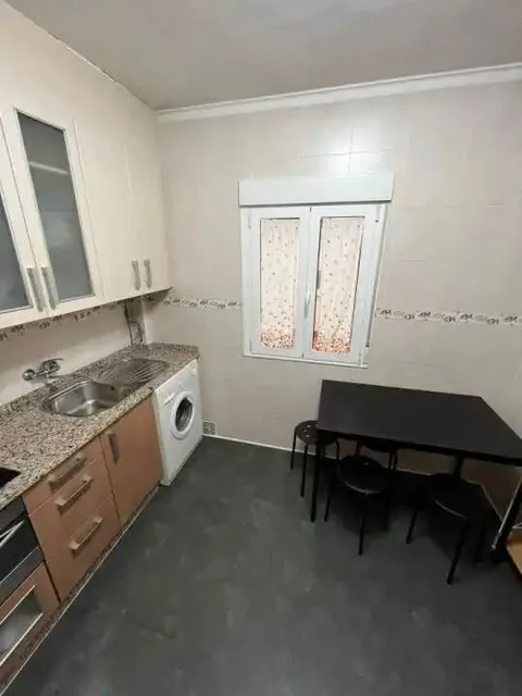 Pis de 100 m² a Ourense