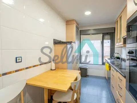 Flat 86 m² in Oviedo