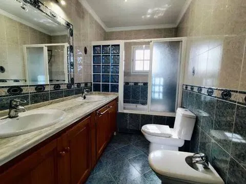 Casa de 250 m² a Casares