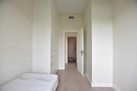Piso de 92 m² en Granada