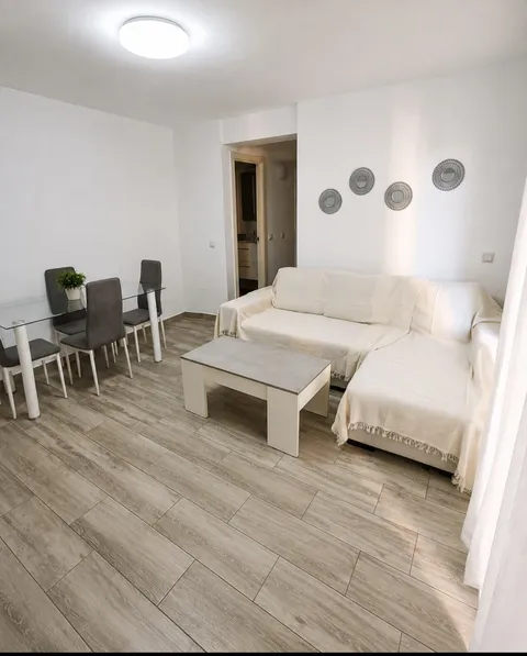 Pis de 80 m² a Màlaga
