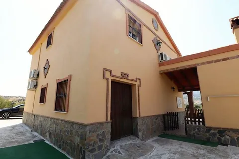Casa de 180 m² a Alhaurín el Grande