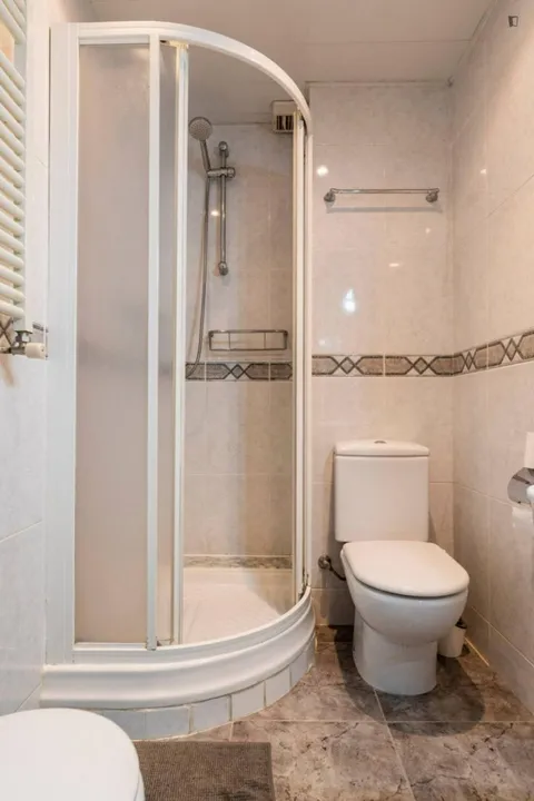 Habitació de lloguer, Badia del Vallès