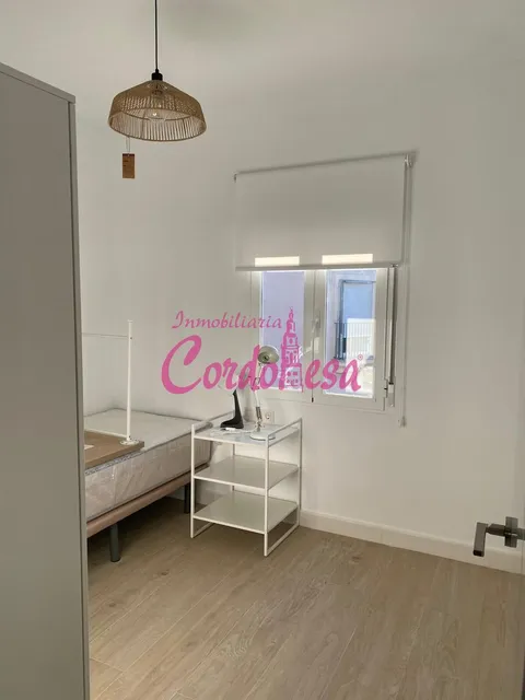 Pis de 50 m² a Còrdova