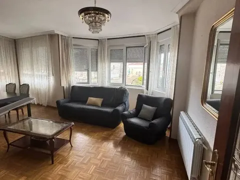 Pis de 60 m² a Burgos (4/17)