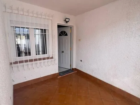 Casa de 80 m² a Oriola