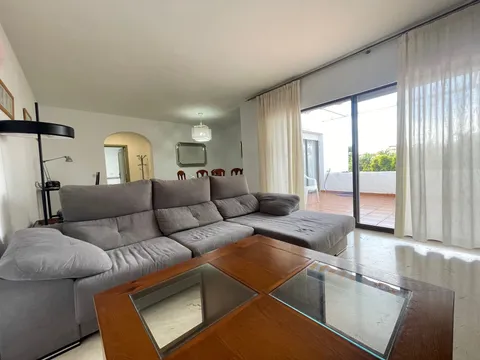 Квартира 95 м² у Estepona