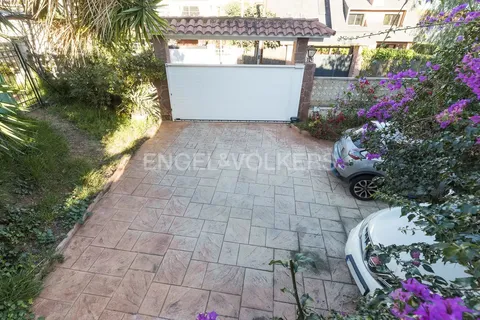 Casa de 434 m² a Castelldefels