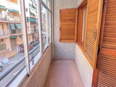 Pis de 100 m² a Torrevella