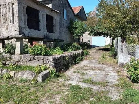 Pis de 100 m² a Cerdedo Cotobade (2/9)
