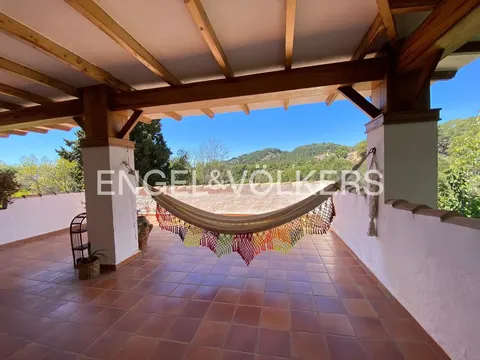 Appartement 380 m² à Nàquera / Náquera