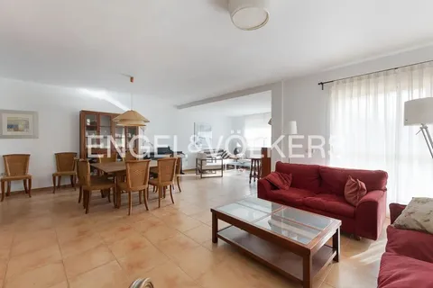 Casa de 350 m² a Petrés