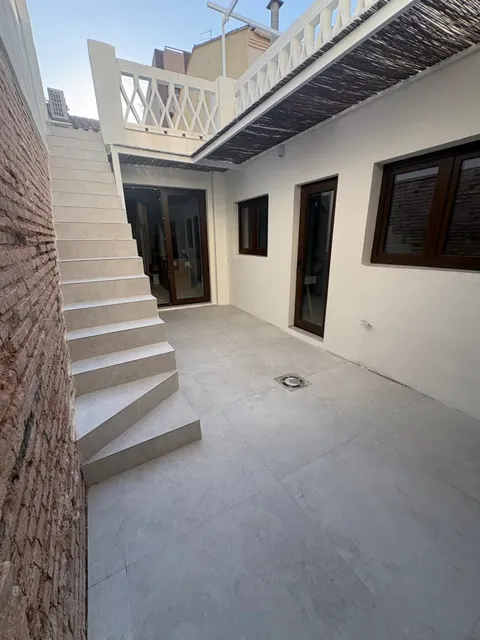 Appartamento 140 m² a Montcada / Moncada (2/9)