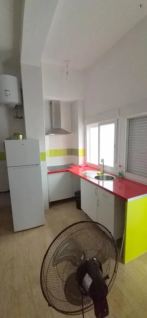Stanza in affitto, Siviglia (2/7)