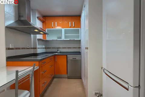 Flat 68 m² in Cenes de la Vega (3/37)