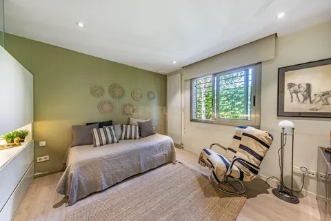 Casa de 239 m² a Sant Cugat del Vallès