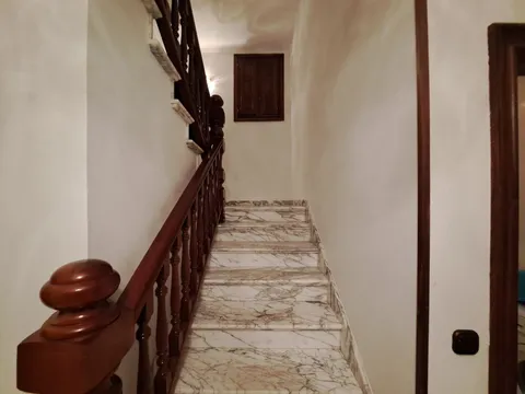 Casa de 494 m² a Teo