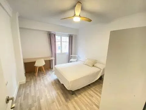 Pis de 85 m² a València
