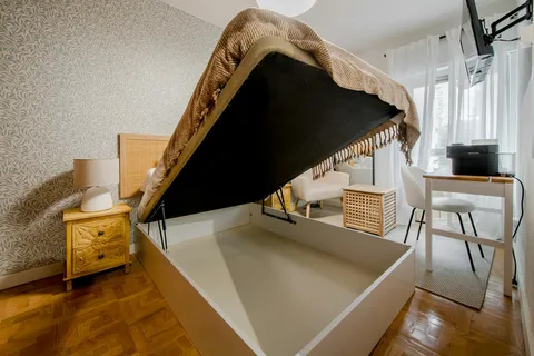 Habitació de lloguer, Madrid