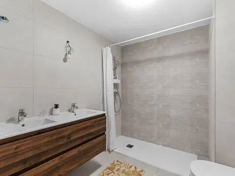 Pis de 128 m² a Manilva
