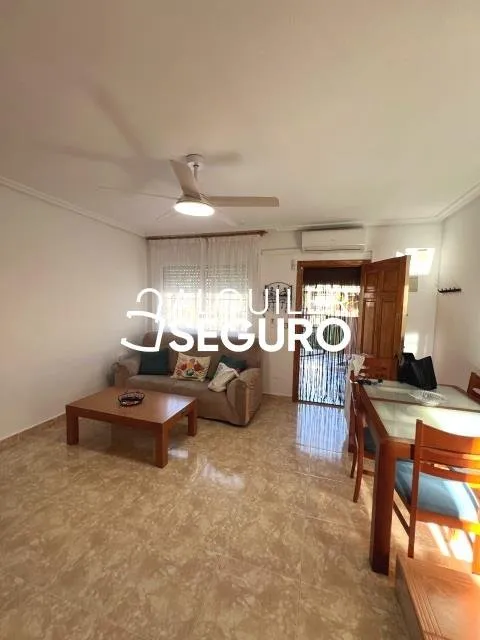 Casa de 80 m² a Los Alcázares