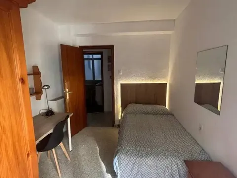Wohnung 90 m² in Granada