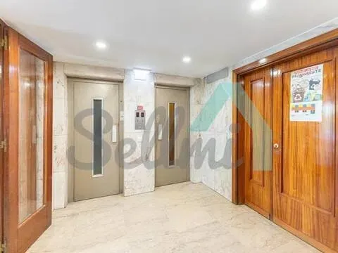 Pis de 95 m² a Oviedo
