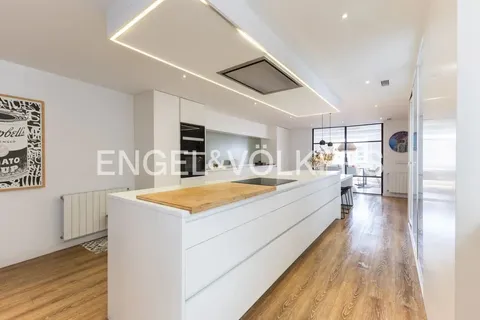Pis de 275 m² a València