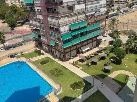 Pis de 80 m² a Alacant