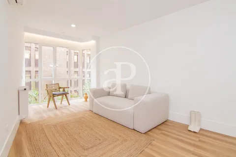 Flat 54 m² in Madrid