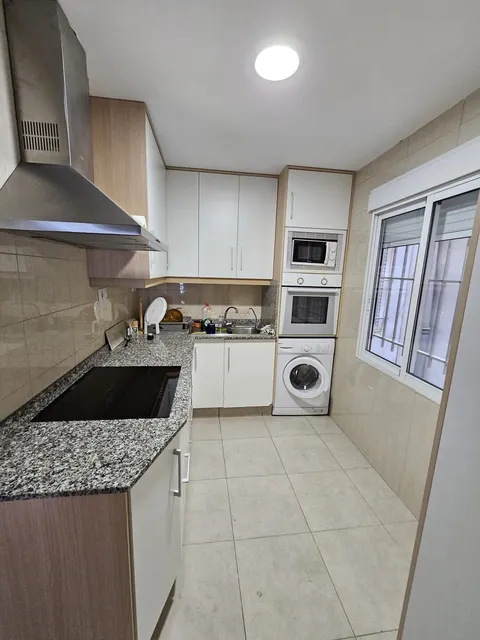 Apartamento 85 m² em Alacant / Alicante (3/22)