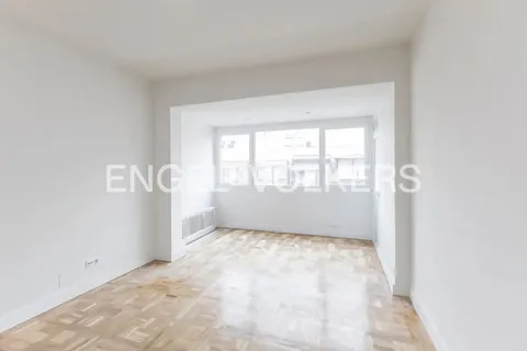 Appartamento 98 m² a Madrid
