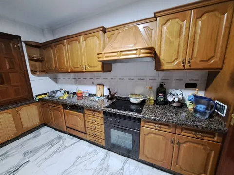 Casa de 494 m² a Teo