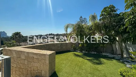 House 230 m² in Xàbia / Jávea