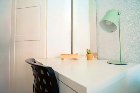 Room for rent, Madrid
