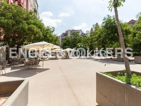 Pis de 98 m² a València