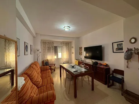 Pis de 84 m² a Cádiz