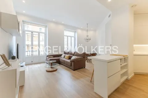 Apartamento 130 m² em València