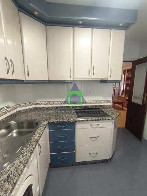 Wohnung 63 m² in Ourense