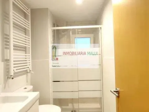 Pis de 80 m² a Oviedo