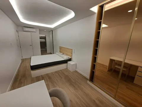 Pis de 80 m² a València
