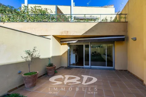 Casa de 271 m² a Sabadell (2/91)