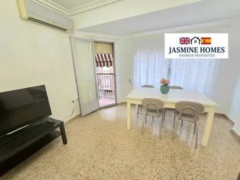 Wohnung 90 m² in Valencia