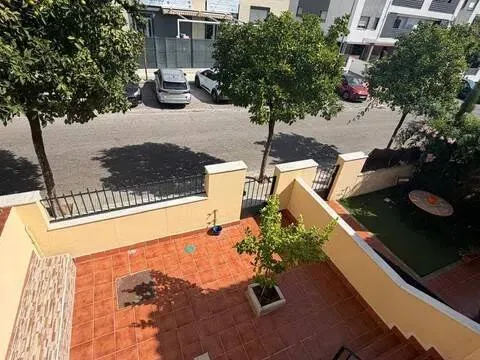 Casa de 230 m² a Mairena del Aljarafe