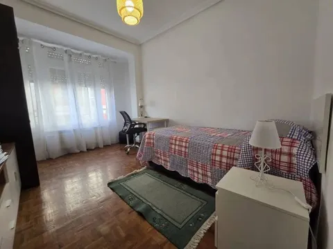 Pis de 80 m² a Logronyo
