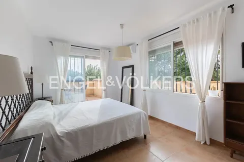 Casa de 350 m² a Petrés