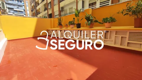 Pis de 85 m² a València